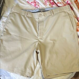 Peter Millar Men's Beige Performance Chino Shorts